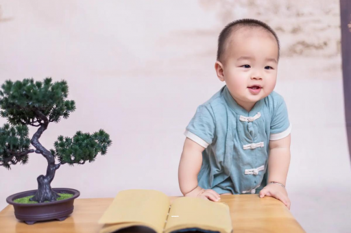清镇满月宝宝头围多少正常